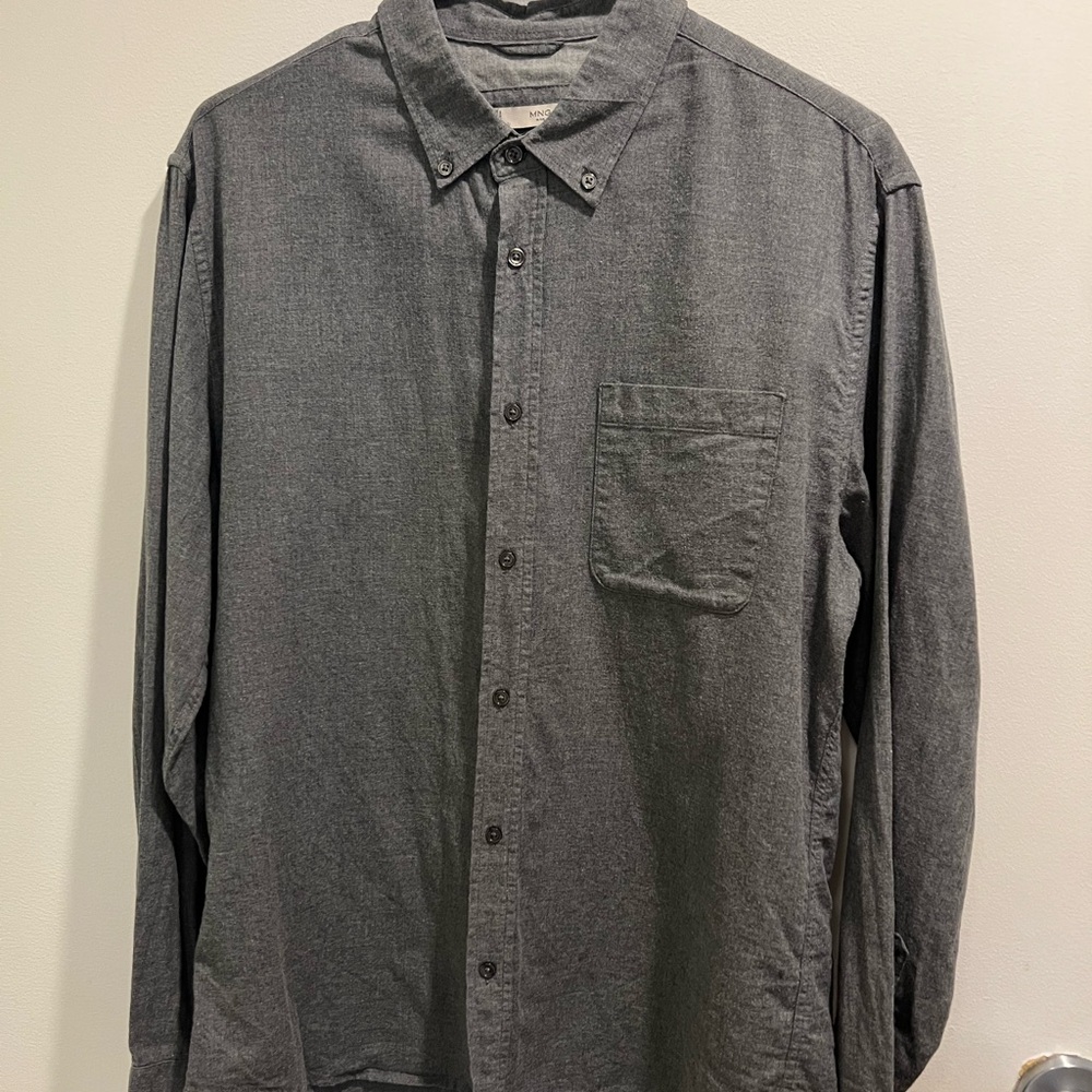 Mango Men’s Gray Button-Up Shirt